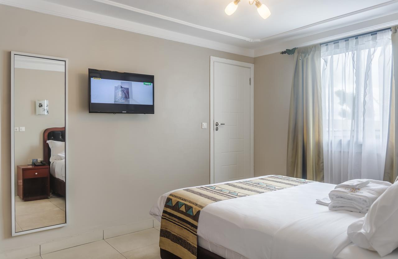 Hotel La Falaise Bonanjo Douala Exteriér fotografie